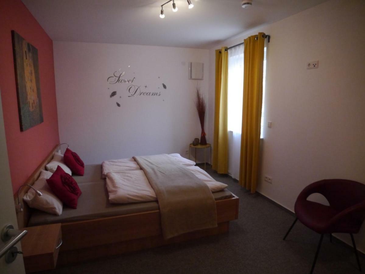 Beim Kellerschneider Eg Apartamento Gundelfingen an der Donau Exterior foto
